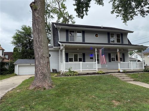 115 S 26th St, Mattoon, IL, 61938-3714 | Card Image