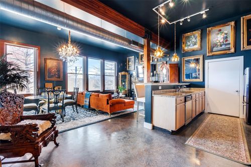 apt-116-2502 Live Oak St, Dallas, TX, 75204-5602 | Card Image