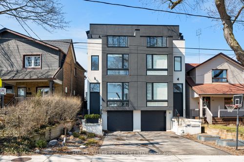 38 Alameda Ave, York, ON, M6C3W2 | Card Image