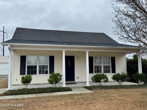 800 Caspian Ct, Wilmington, NC, 28411-6124 | Card Image