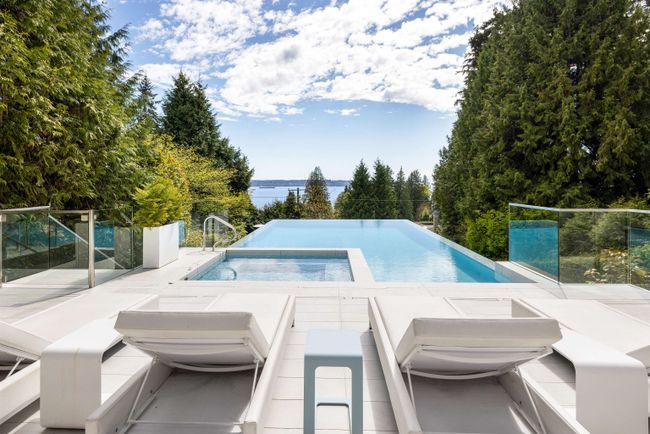 2919 Mathers Avenue, House other with 6 bedrooms, 9 bathrooms and 4 parking in West Vancouver BC | Image 39