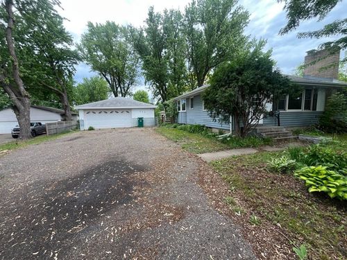 350 E Old Shakopee Rd, Bloomington, MN, 55420-4940 | Card Image