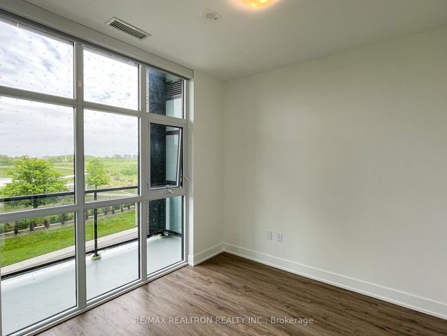 320 - 60 George Butchart Dr, Condo with 2 bedrooms, 2 bathrooms and null parking in North York ON | Image 12