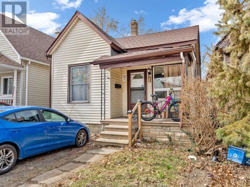 417 Bridge Ave, Windsor, ON, N9B2M3 | Card Image