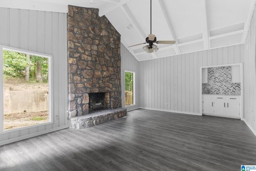 3222 Tyrol Ln, VESTAVIA HILLS, AL, 35216-4231 | Card Image