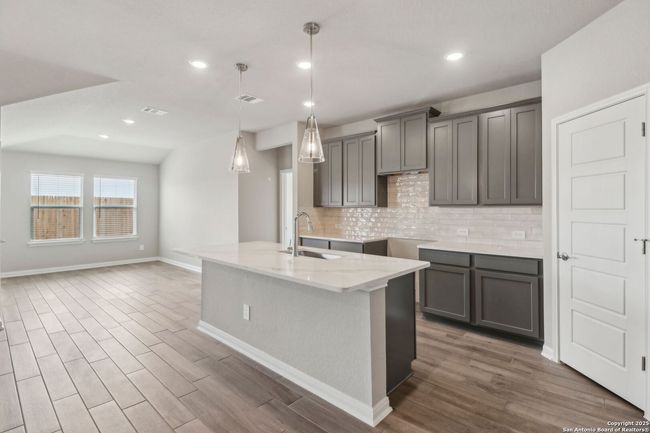 12730 Horizon Crst, House other with 4 bedrooms, 4 bathrooms and null parking in Schertz TX | Image 12