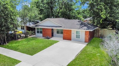 4306 Brisbane St, Houston, TX, 77047-1705 | Card Image
