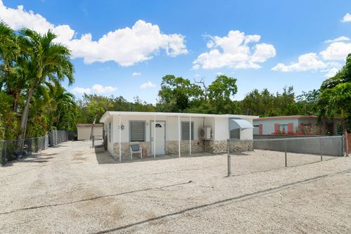 4 Tina Pl, Key Largo, FL, 33037-4531 | Card Image