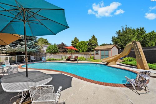 5926 W 16th Ave, Kennewick, WA, 99338-1480 | Card Image