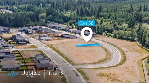 738 Salmonberry St, Campbell River, BC, V9H0G1 | Card Image