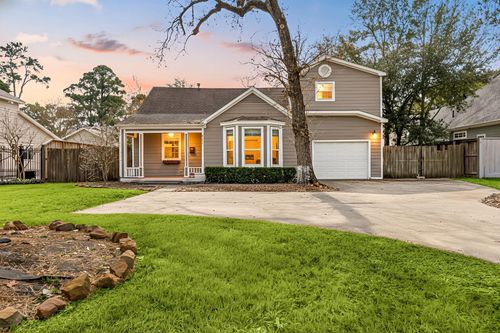 827 W 43rd St, Houston, TX, 77018-4403 | Card Image