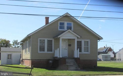 603 Roslyn Ave, CAMBRIDGE, MD, 21613-2028 | Card Image