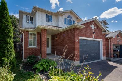 39 Fuller Dr, House other with 3 bedrooms, 2 bathrooms and 3 parking in Guelph ON | Image 1