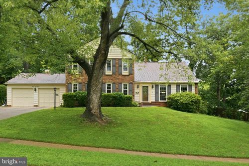 8900 Queen Elizabeth Blvd, ANNANDALE, VA, 22003-4248 | Card Image