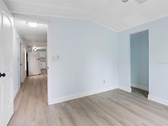 8714 N Meadowview Cir, House other with 2 bedrooms, 2 bathrooms and null parking in Tampa FL | Image 17
