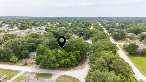 10279 N 89th Street, Vero Beach, FL, 32967 | Card Image