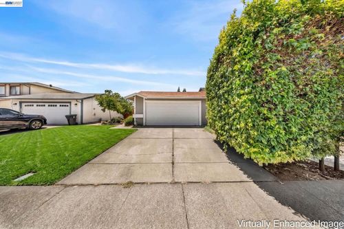 1718 Daniel Ct, Fairfield, CA, 94533-4157 | Card Image