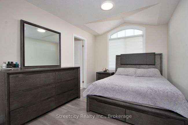 2136 Saddlerock Ave, House other with 4 bedrooms, 4 bathrooms and 2 parking in London ON | Image 26