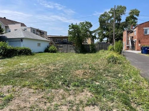 12840 Gregory St, Blue Island, IL, 60406-2128 | Card Image