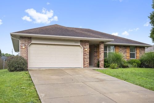 3262 E Colonial St, Republic, MO, 65738-7825 | Card Image