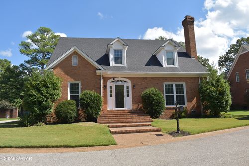 18 Beacon Hill Drive, Jackson, TN, 38305 | Card Image