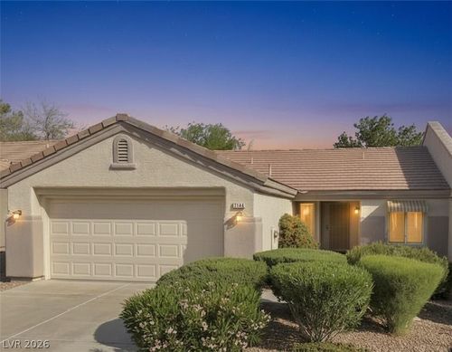 2146 Chapman Ranch Dr, Henderson, NV, 89012-2558 | Card Image