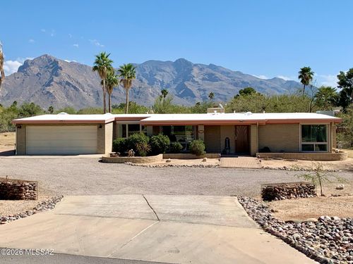 7332 N Camino De Maximillian, Tucson, AZ, 85704 | Card Image