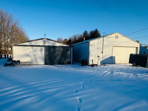 410 Pickett St, Chenoa, IL, 61726 | Card Image