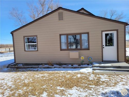 1543 N Center Ave, Hardin, MT, 59034-1104 | Card Image