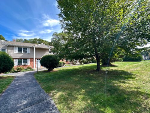 9-78 Corey Ln, Niantic, CT, 06357-1335 | Card Image