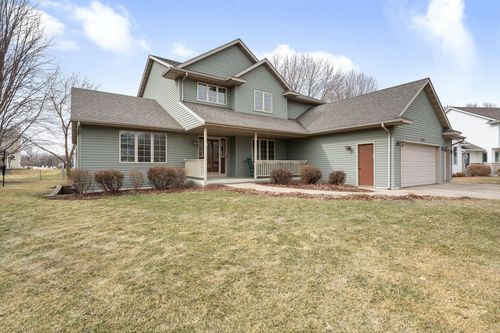 1120 Esther Ln, Owatonna, MN, 55060-4521 | Card Image