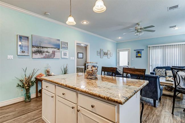 881 Buell, House other with 3 bedrooms, 2 bathrooms and null parking in Crystal Beach TX | Image 8