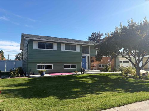 1441 Arbor St, Richland, WA, 99352-3962 | Card Image