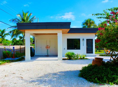 103-3589 Gibbs Rd, Delray Beach, FL, 33483-6325 | Card Image