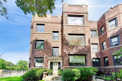 2-4753 N Beacon St, Chicago, IL, 60640-8284 | Card Image