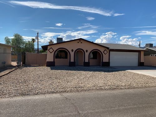 2115 Kingston Dr, Bullhead City, AZ, 86442-5631 | Card Image