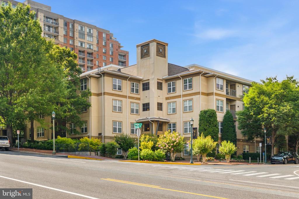 Residential Lease in ROCKVILLE 4