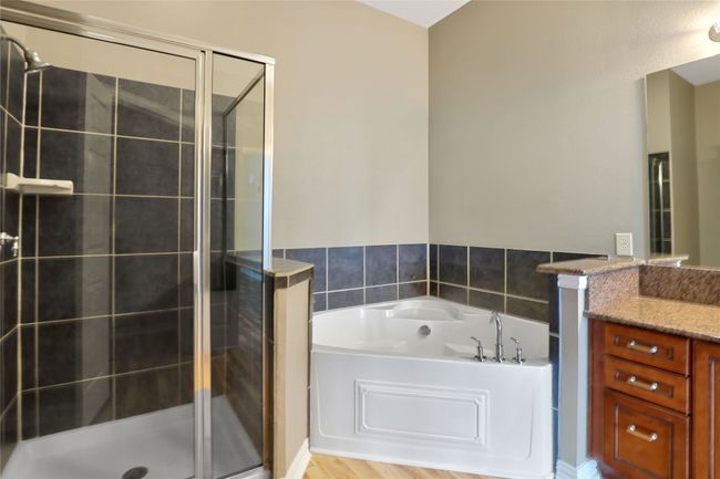 UNIT-301 - 800 E 15 Th St, Condo with 2 bedrooms, 2 bathrooms and null parking in Plano TX | Image 35