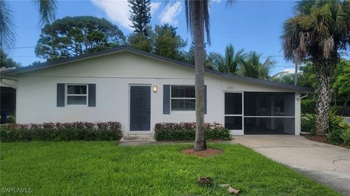 15-27001 Sun Aqua Ln, BONITA SPRINGS, FL, 34135-4738 | Card Image
