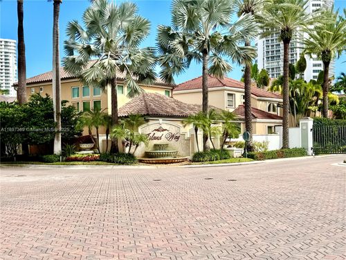 3699 Ne 208th Ter, Aventura, FL, 33180-3832 | Card Image