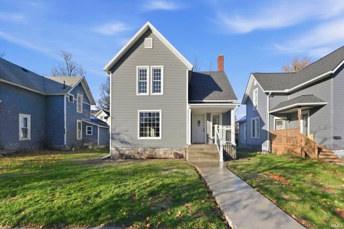 707 Richmond St, Kendallville, IN, 46755-1859 | Card Image