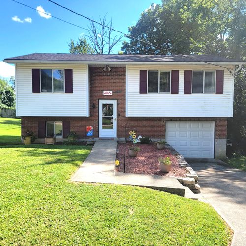 208 Floral St, Elsmere, KY, 41018-2375 | Card Image
