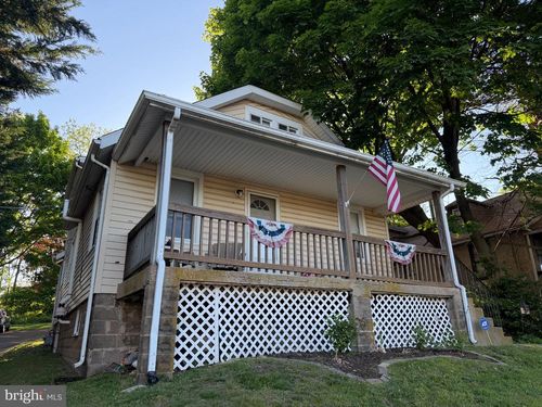 494 Grant Ave, WILLOW GROVE, PA, 19090-2630 | Card Image