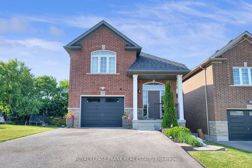 398 Olive Ave, Oshawa, ON, L1H2R1 | Card Image