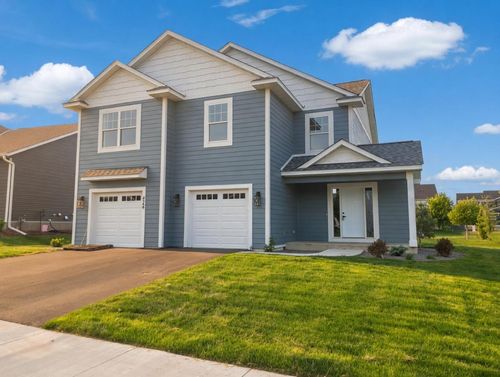 4544 Savanna Trl, Chaska, MN, 55318-5008 | Card Image