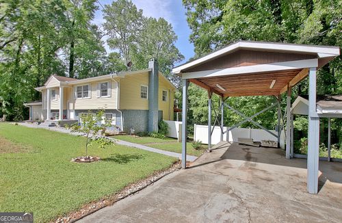 53 Lynn Cir, Newnan, GA, 30263-5810 | Card Image