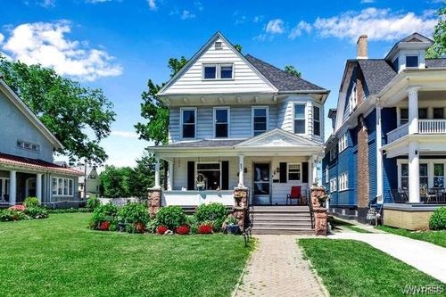 624 Buffalo Ave, Niagara Falls, NY, 14303-1323 | Card Image