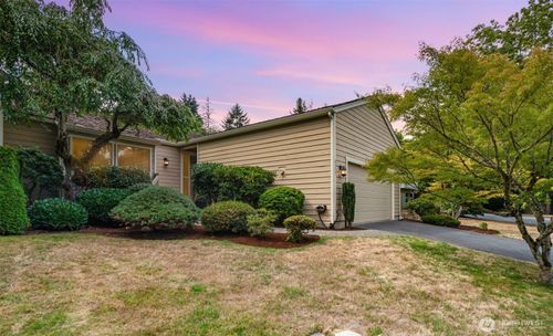 6555 159th Ave Ne, Redmond, WA, 98052-4822 | Card Image