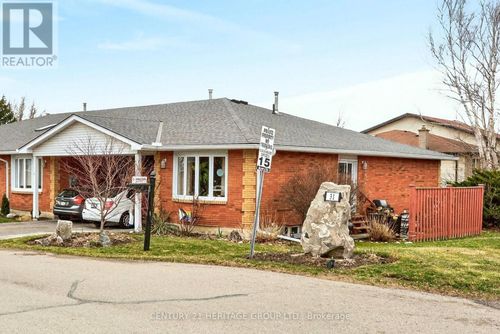 1-31 Kinross Street, Haldimand, ON, N3W1J7 | Card Image