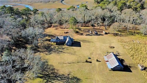 7472 Seaside Rd, Machipongo, VA, 23405 | Card Image